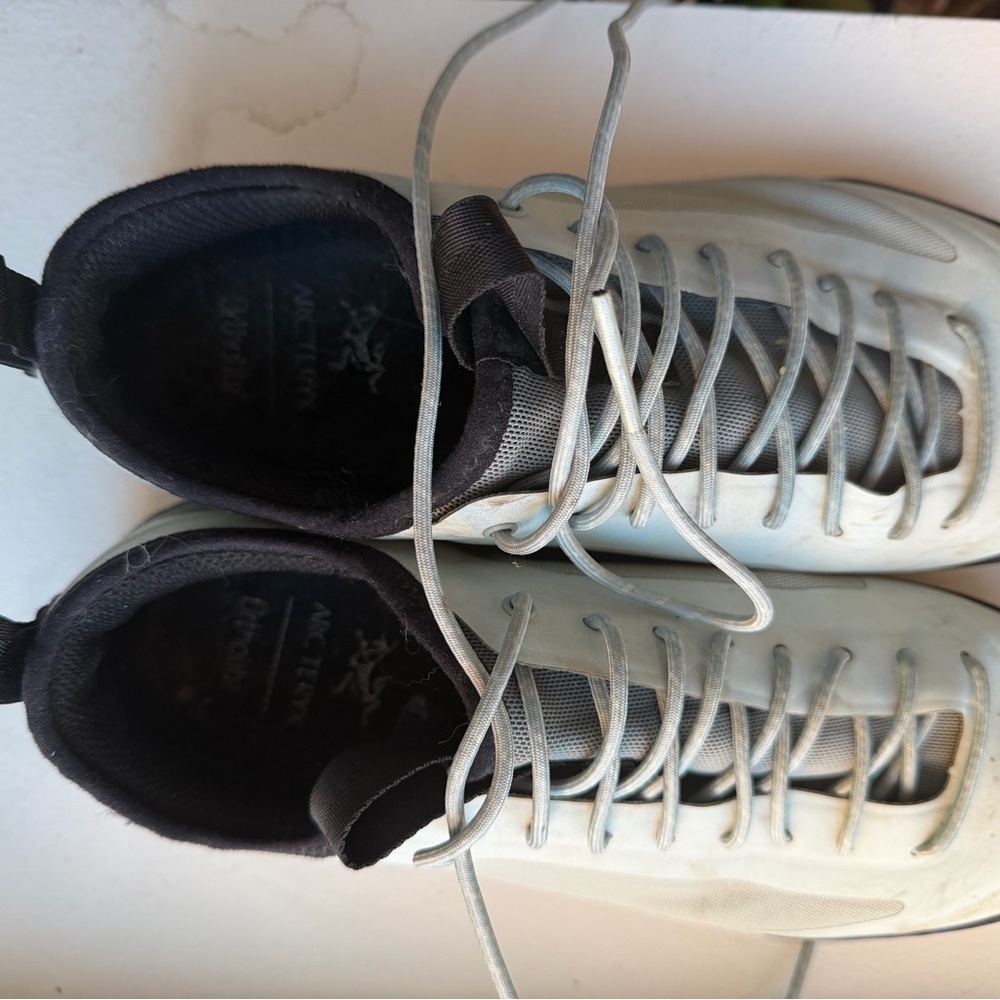 Arc'teryx Women’s Light Blueish Gray and Black Athletic Shoes
